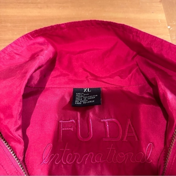 FUDA International Vintage 100% Silk Red Jacket Size XL - Picture 6 of 8